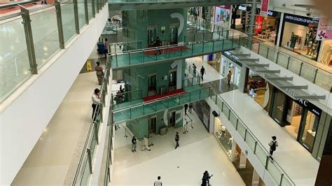 Oberoi Mall Mumbai Offers Visitors The Best In Affordable Luxury | WhatsHot Mumbai