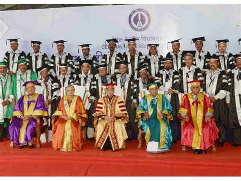 President commends Central University of Kerala - Careerindia