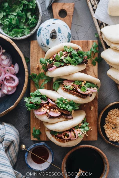 Gua Bao (Taiwanese Pork Belly Buns, 割包) - Omnivore's Cookbook