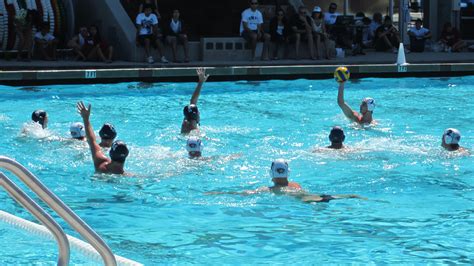 File:Men's water polo exhibition game, Pacific at Santa Clara 2010-07 ...