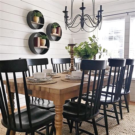 50 Choosing The Right Farmhouse Dining Room Table - SWEETYHOMEE