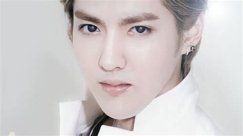 Kris Wallpaper♥ - EXO-M Wallpaper (33193188) - Fanpop