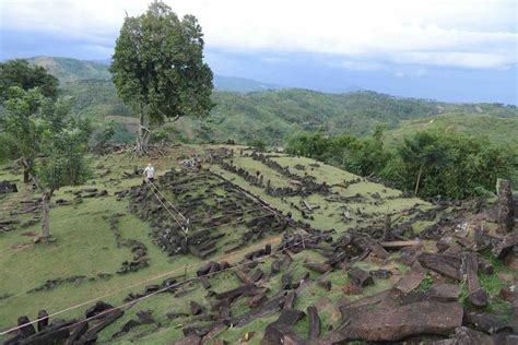 World United Awakening: Gunung Padang 2013