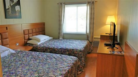 Pemberton Hotel Rooms: Pictures & Reviews - Tripadvisor