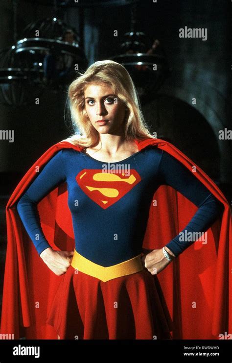 Helen slater supergirl hi-res stock photography and images - Alamy