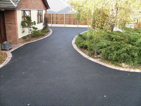 Image result for tarmac driveways | Tarmac driveways, Driveway design, Patio garden design