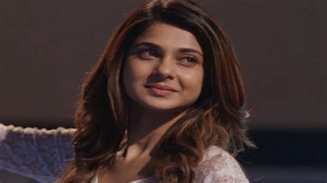 Beyhadh 2: Jennifer Winget surprises fans by announcing her return as Maya – India TV