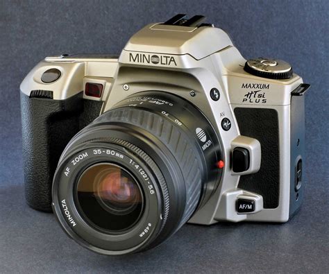 Minolta Maxxum QTsi 35mm SLR + AF 35-80mm f/4-5.6 Macro Zoom Lens 4 ...