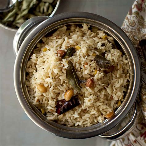 Tamarind Rice Recipe | Andhra Style | Cook's Hideout