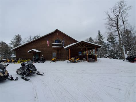 Dining, Lodging and Snowmobile Shops in Old Forge - Snowmobile NY