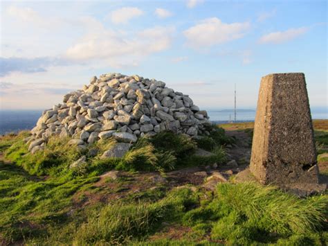 Fairy Castle, 2 Rock Mountain. County Dublin 2000-2500BC - CURIOUS IRELAND