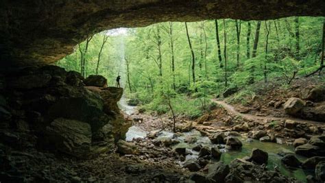 Hike the Lost Valley | Buffalo Outdoor Center