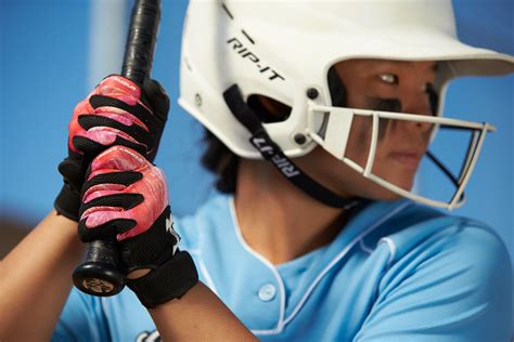 The Five Best Fastpitch Bats of 2022 | PRO TIPS by DICK'S Sporting Goods