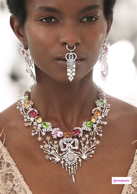 Jewelry Details From Gucci Fall 2021 RTW Collection – Who Wore What Jewels