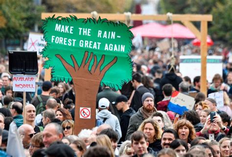 Global climate strike: Best signs from protests around the world ...