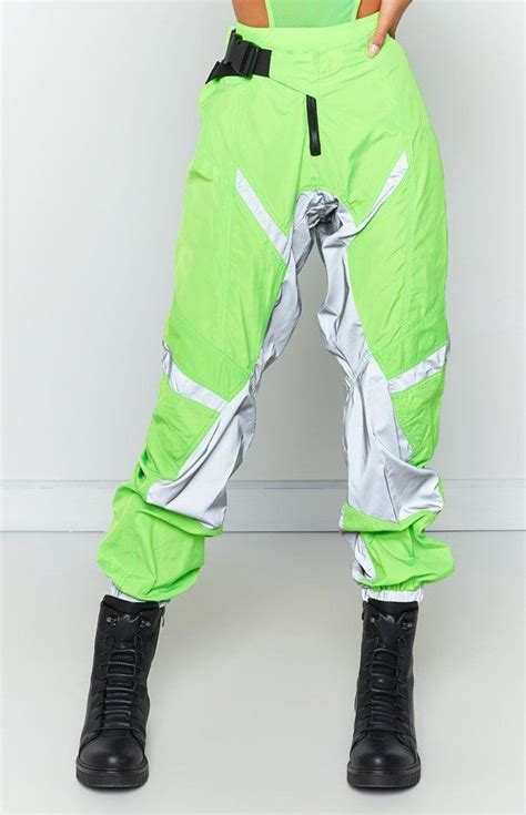 Neon Green - Newest Color Trend - FashionActivation | Neon outfits, Colourful outfits, Clothes