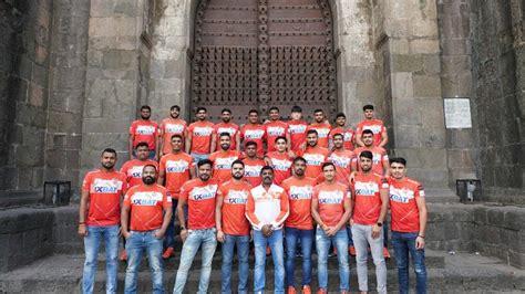 Pro Kabaddi League Team Gujarat Giants' Day Out in Pune - News18