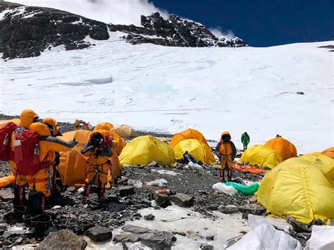 Trash Mountain: Abandoned tents add to detritus on Mount Everest – The ...