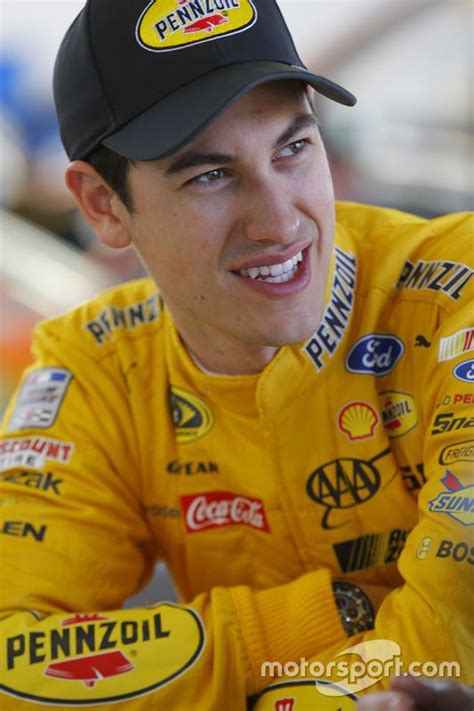 Joey Logano, Team Penske Ford at Las Vegas | Joey logano, Nascar racing, Golf swing