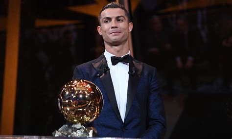 Cristiano Ronaldo pips Messi to win Ballon d'Or for record fifth time - Sport - DAWN.COM