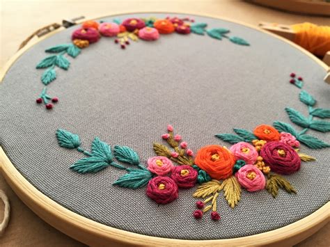 Embroidery hoop,Embroidery art,Hand embroidery,Floral embroidery ...