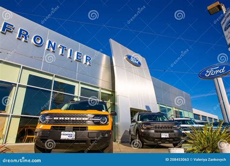 Santa Clara, CA, USA - January 14, 2021: Ford Motor Company Dealership and Service. Editorial ...