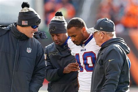 Buffalo Bills on Robert Woods' knee injury: 'Now that hurt my heart ...