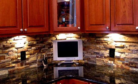 Natural Stacked Stone Backsplash Tiles For Kitchens and Bathrooms