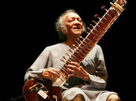 Pandit Ravi Shankar: A Legend [1 min read]