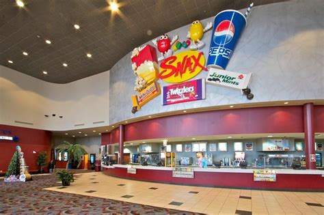 Omaha Movie Theatre | Marcus Theatres | Movie theater, Cinemax, Movie showtimes