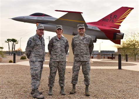 Luke Airmen remember Gulf War > Air Force Reserve Command > News Article