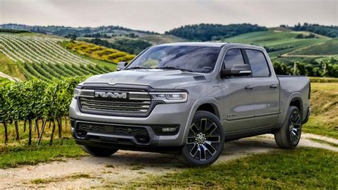 Ram introduces 2025 Ramcharger electric truck with V6 range-extender