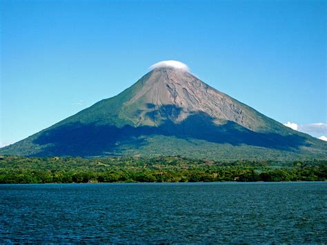 Lake Nicaragua, 3190 square miles! | Nicaragua travel, Central america, Lake nicaragua