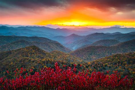 Blue Ridge Parkway Autumn Sunset Nc - Rapture Photograph by Dave Allen