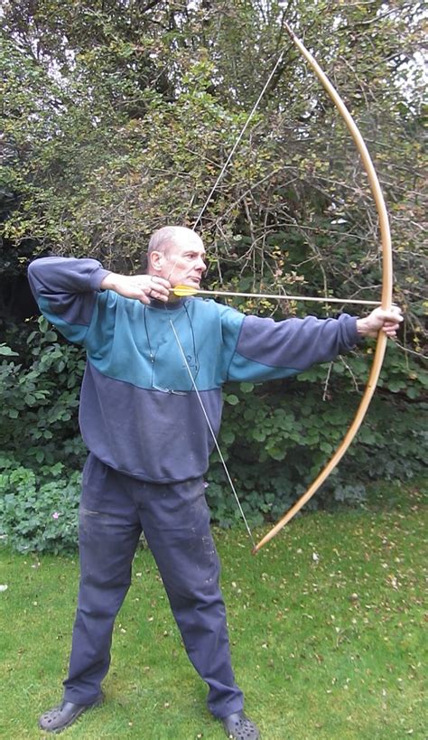 Bowyer's Diary: Yew Longbow 70@28"