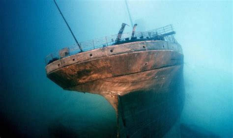 Scots diver will lead guided tours of Titanic wreck | UK | News ...