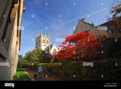 Grove oxfordshire hi-res stock photography and images - Alamy