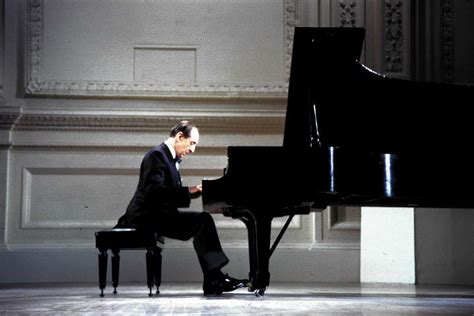 7 Famous Classical Musicians Who Suffered From Stage Fright