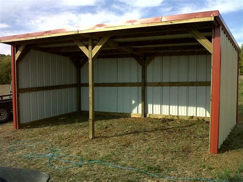 10x20 loafing shed | Loafing shed, Tractor shed ideas, Building a shed