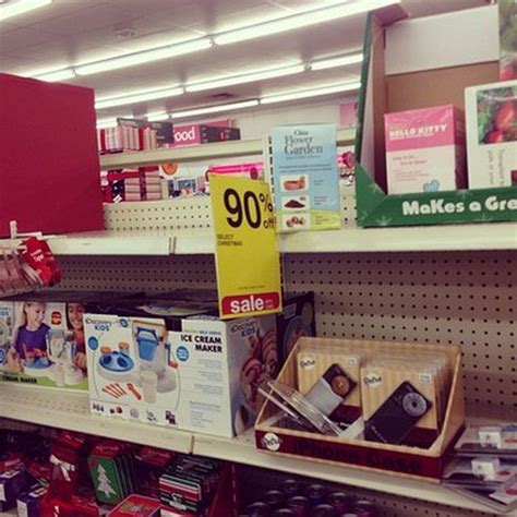 CVS Christmas gifts & decor 90% off - al.com