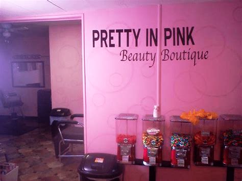 Pretty in Pink Boutique - Lincoln County Central