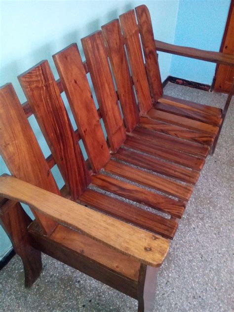 Muebles De Madera Rústicos - Bs. 190.000,00 en Mercado Libre