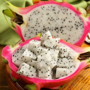 Dragon Fruit (Pitaya) | FoodnSport: Home of The 80/10/10 Diet by Dr. Douglas Graham | Vegan Raw ...