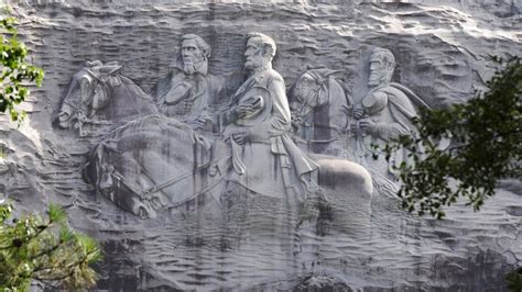 Stone Mountain history: Who carved the giant Confederate memorial and ...