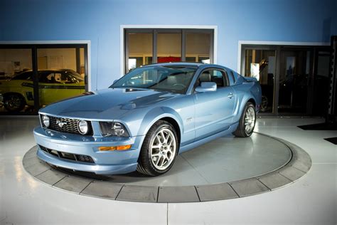 2005 Ford Mustang Gt Specs | Design Corral