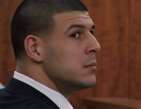 The 8 most striking details from the Aaron Hernandez series on Netflix