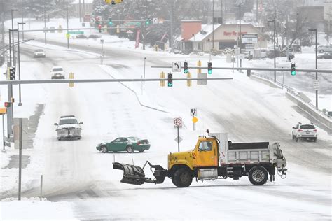 How D.C.-area transportation agencies prepare for snowstorms - The ...