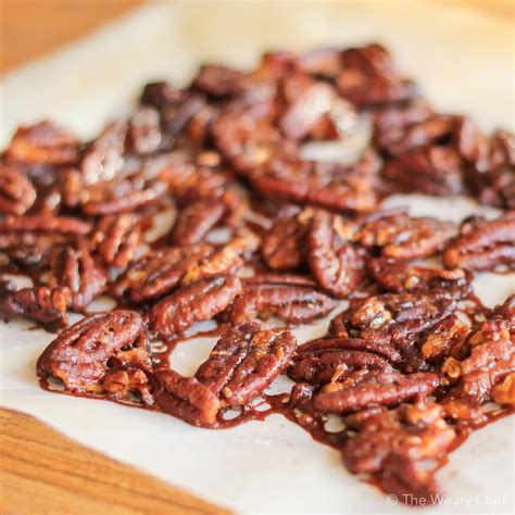 Easy Cinnamon Glazed Pecans - The Weary Chef