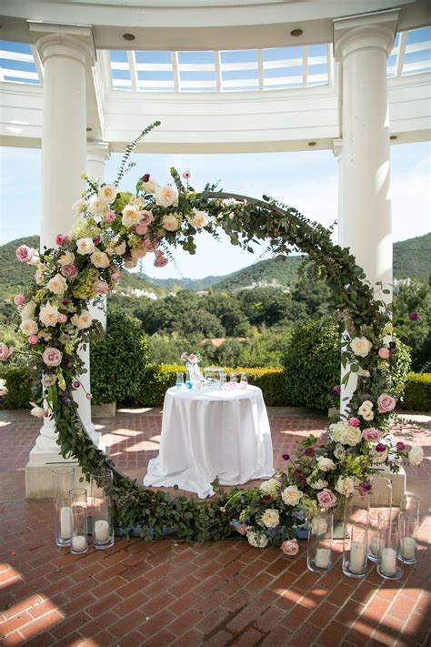 Circular arch at my wedding. | Vintage wedding flowers, Cheap wedding ...