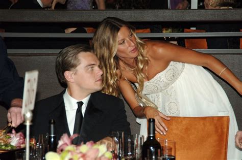 Leonardo DiCaprio and Gisele Bundchen at the 2015 Oscars | POPSUGAR Celebrity Photo 11